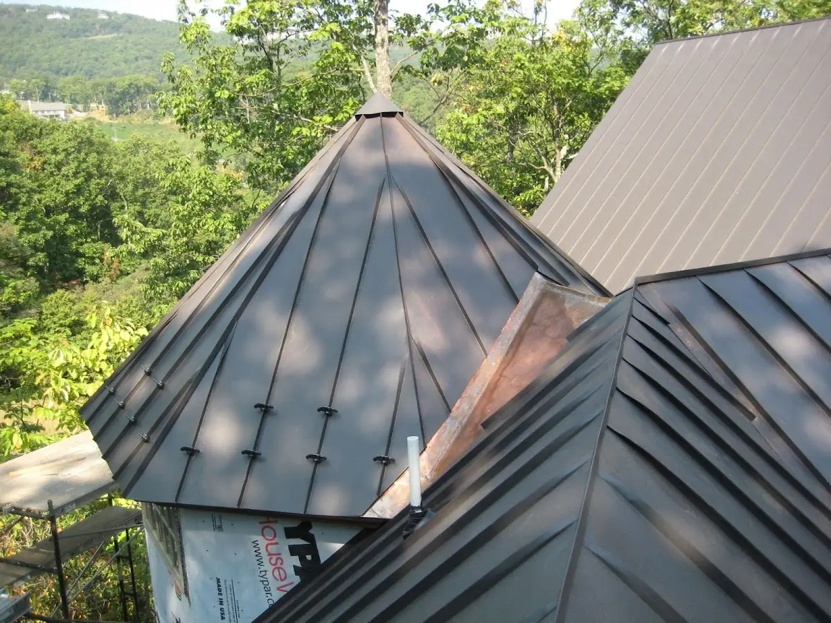 Professional Gutter Cleaning by Craftsman Roofing in San Diego Country Estates